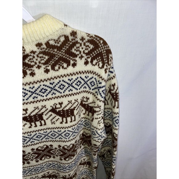 Woodward & Lothrop Men’s Pullover Sweater Size Large Ivory Reindeer Motif Cozy - Picture 10 of 12
